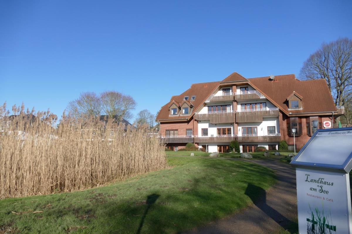Landhaus Am See App. 2 Ponitz am See エクステリア 写真